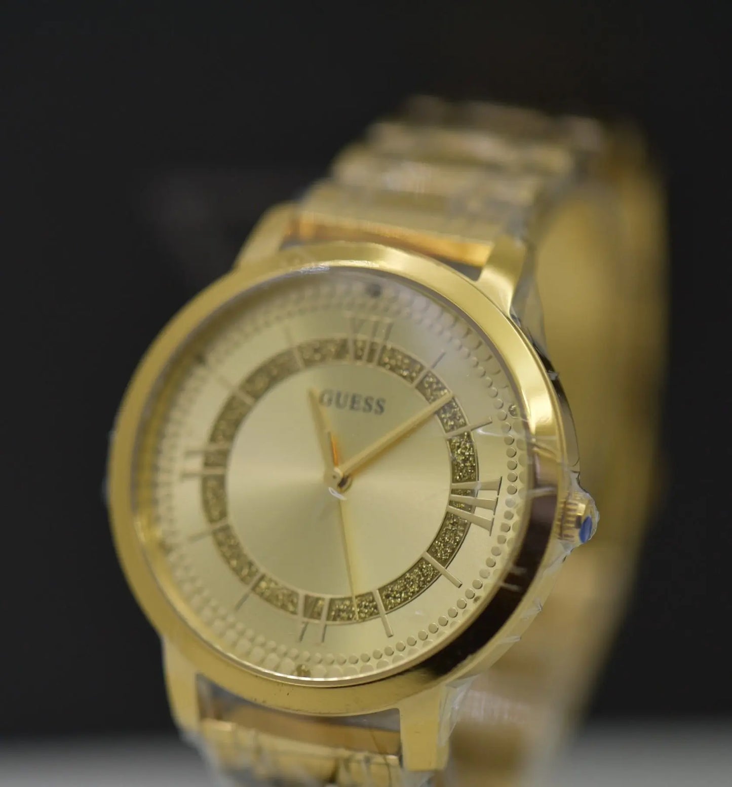 Guess W0933L2 Damen Quarz Armbanduhr - Watchshop24.eu
