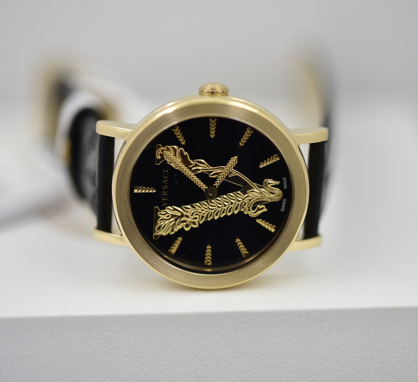 Versace VEHC00119 Virtus Damenuhr - Watchshop24.eu