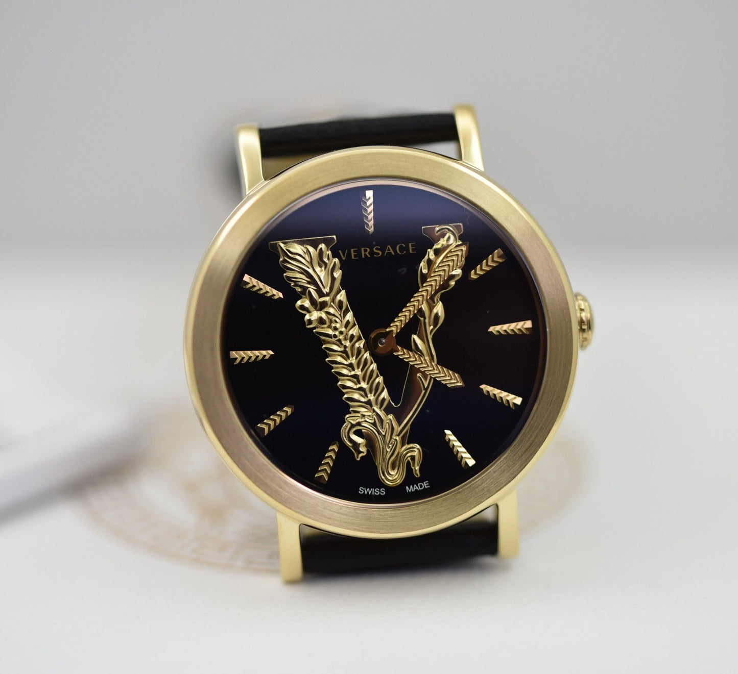 Versace VEHC00119 Virtus Damenuhr - Watchshop24.eu