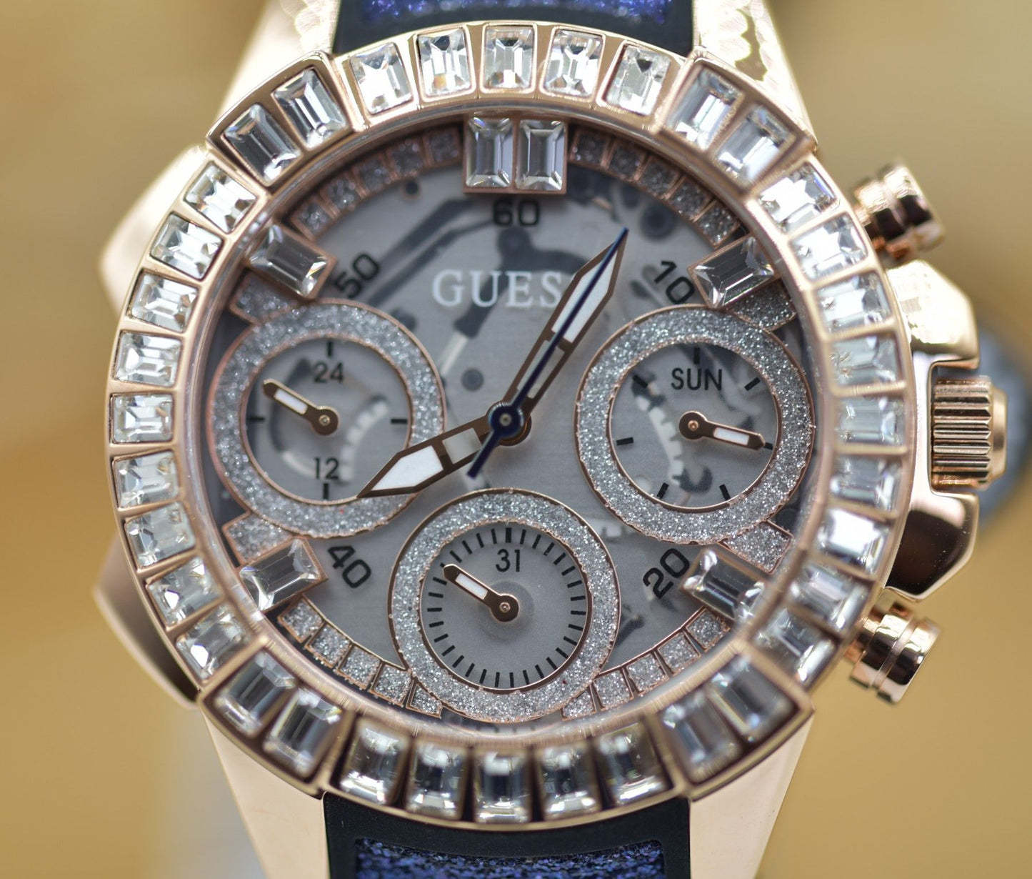 Guess GW0313L3 Multifunktionsuhr Bombshell - Watchshop24.eu