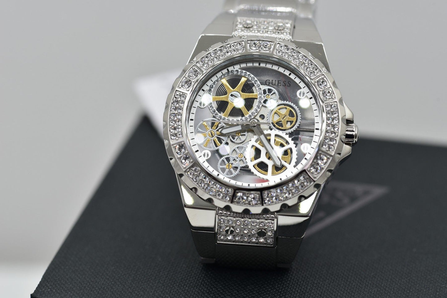 Guess GW0302L1 Quarzuhr Reveal Silber - Watchshop24.eu
