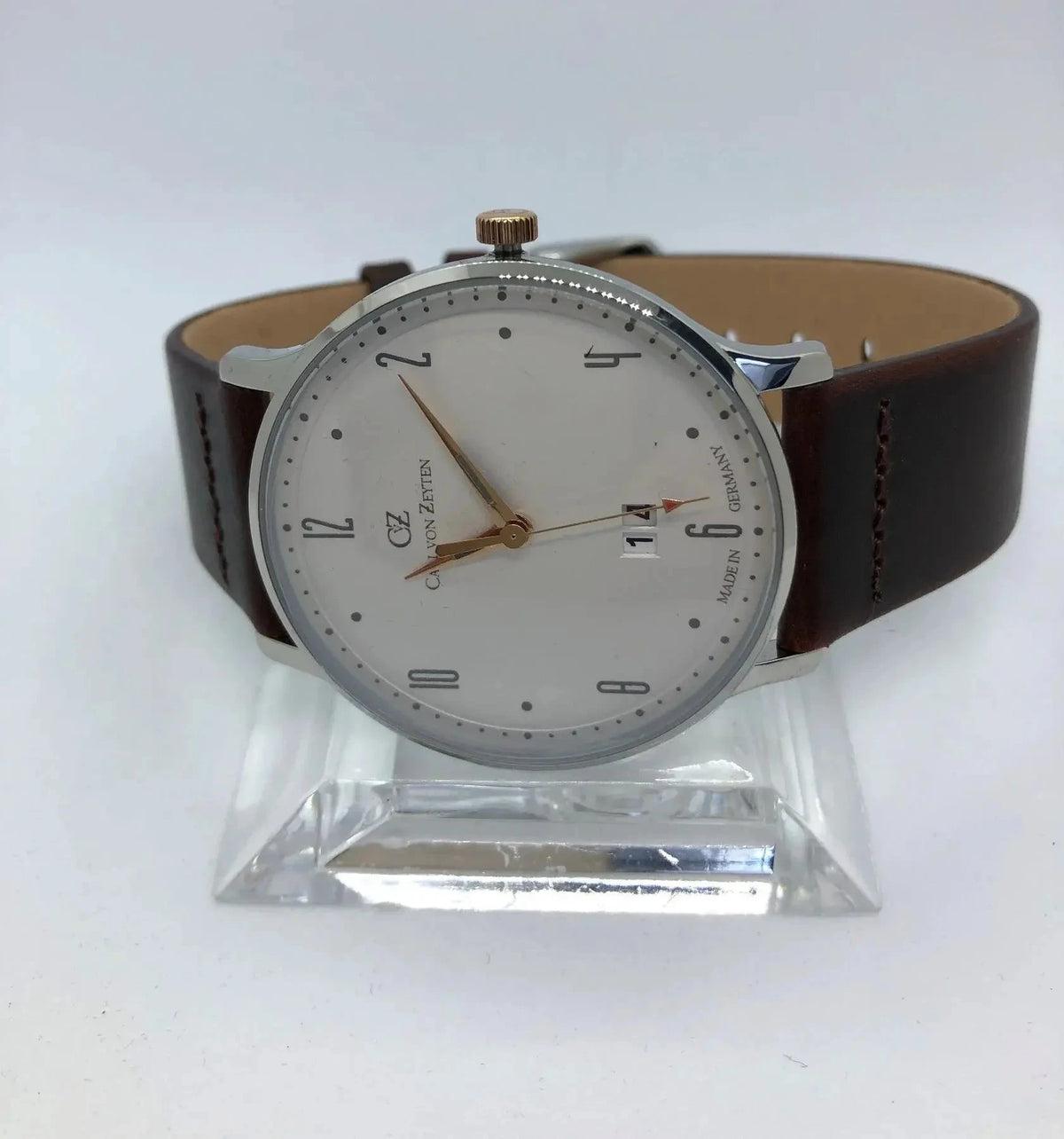 Elegante Herrenuhr Carl von Zeyten CVZ0019WH – Zeitloser Stil für jeden Anlass - Watchshop24.eu