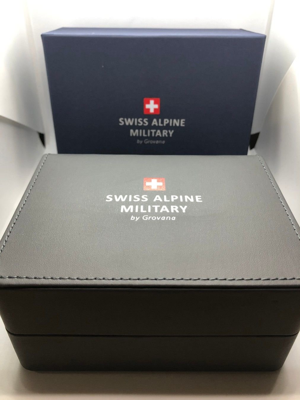 Swiss Alpine Military 70902537SAM po - Watchshop24.eu