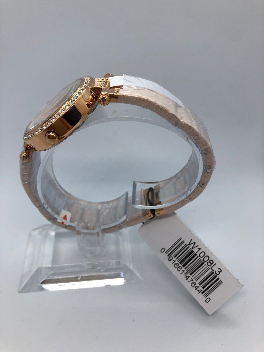 Guess Muse Damenuhr W1008L3 - Edelstahlgehäuse, rosegoldfarbene W1008L3 - Watchshop24.eu
