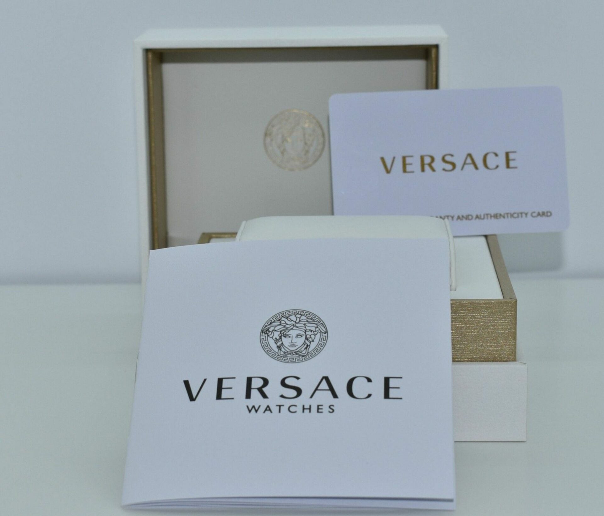 Versace VFG040013 Mystique Sport Chronograph - Watchshop24.eu