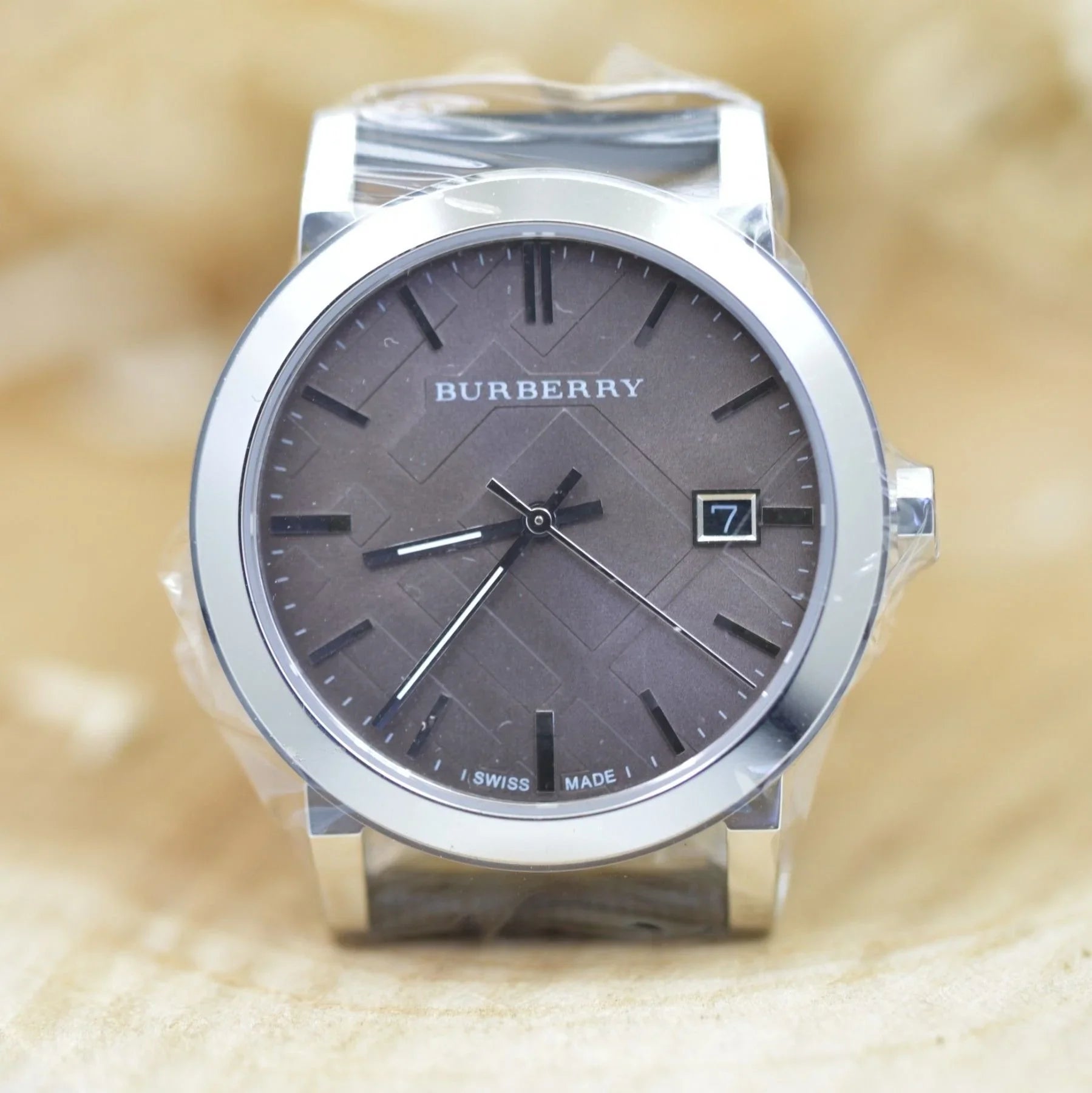 Burberry BU9024 Unisex Armbanduhr Schwarz - Watchshop24.eu