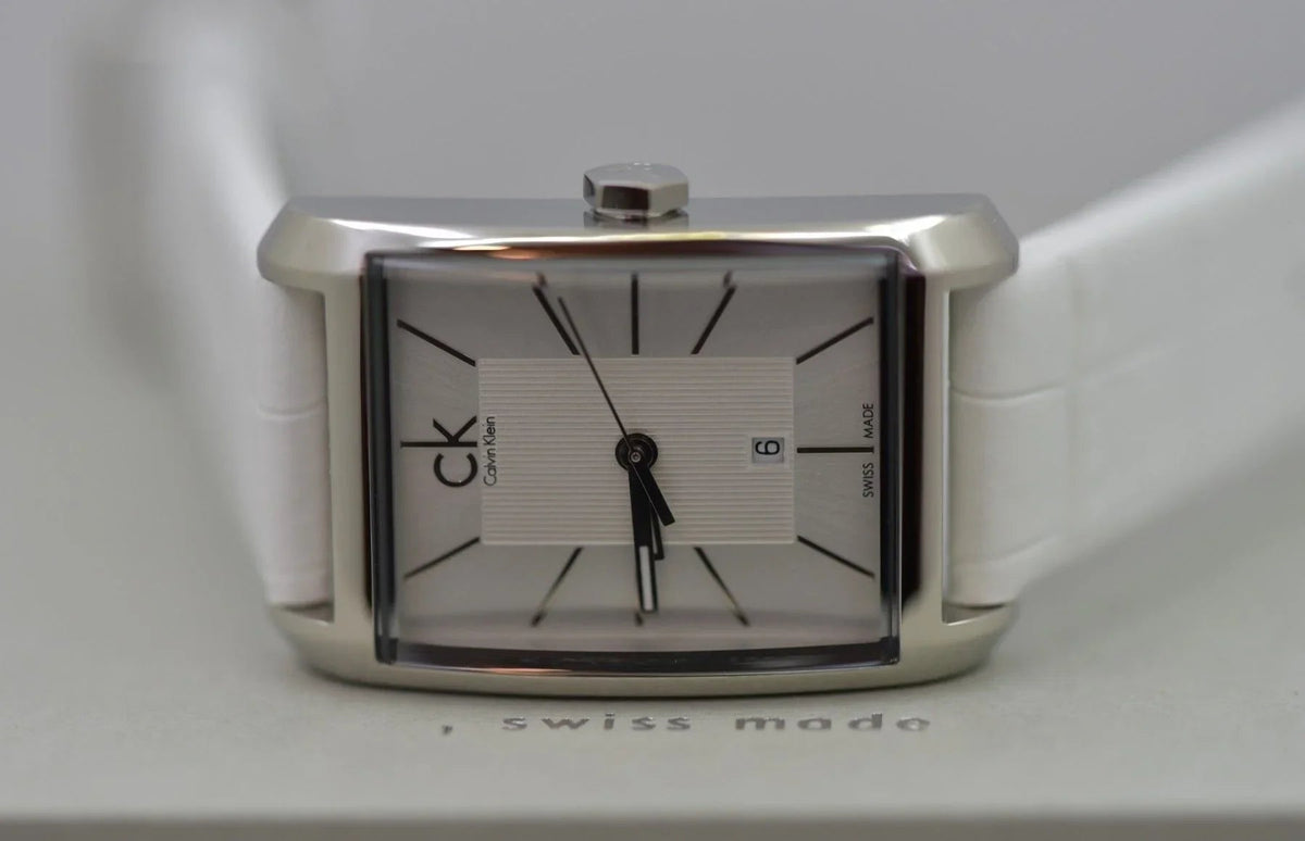 Calvin Klein K2M23120 Analog Uhr Leder – Stil und Eleganz vereint - Watchshop24.eu