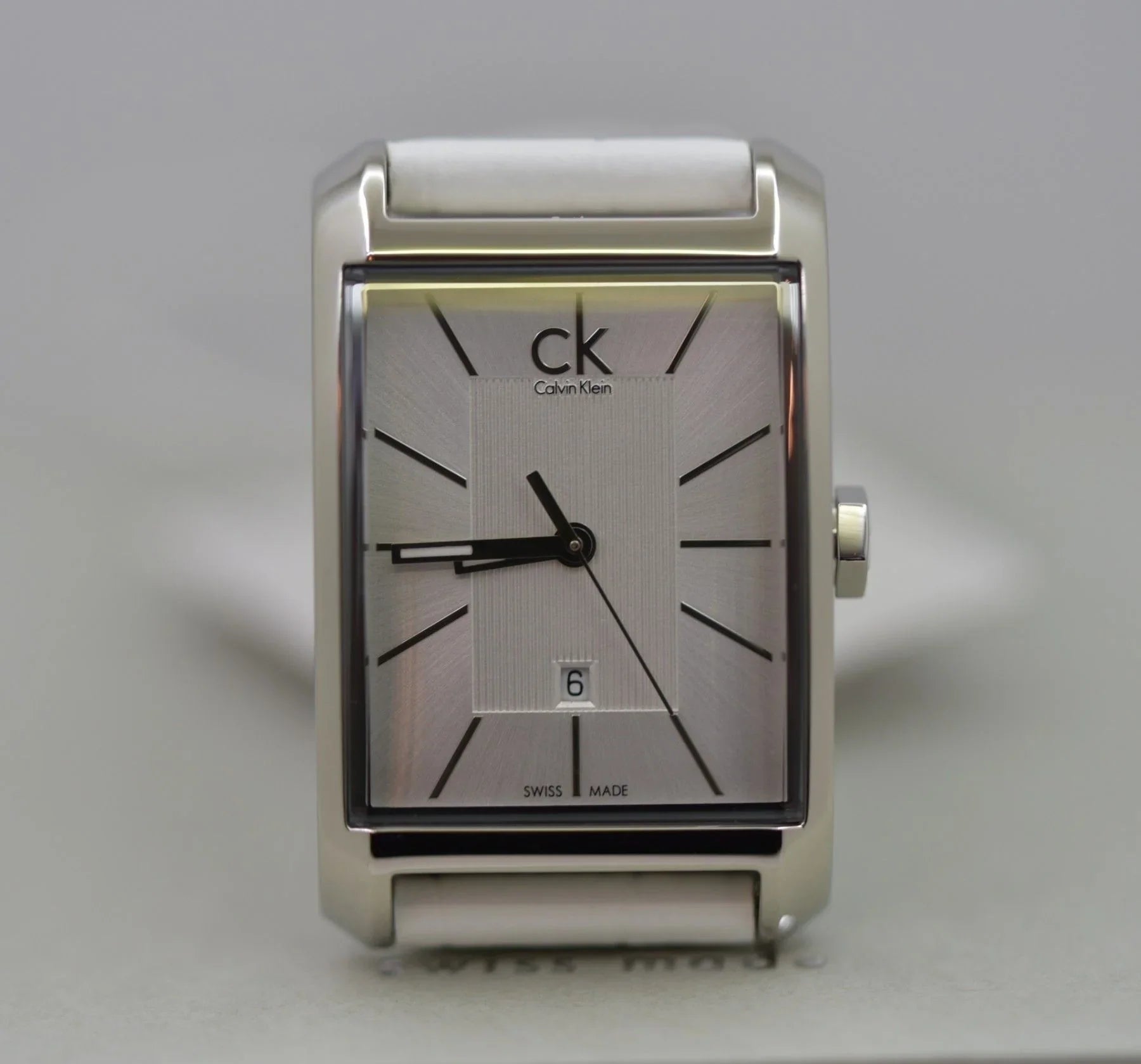 Calvin Klein K2M23120 Window Analog Leder - Watchshop24.eu