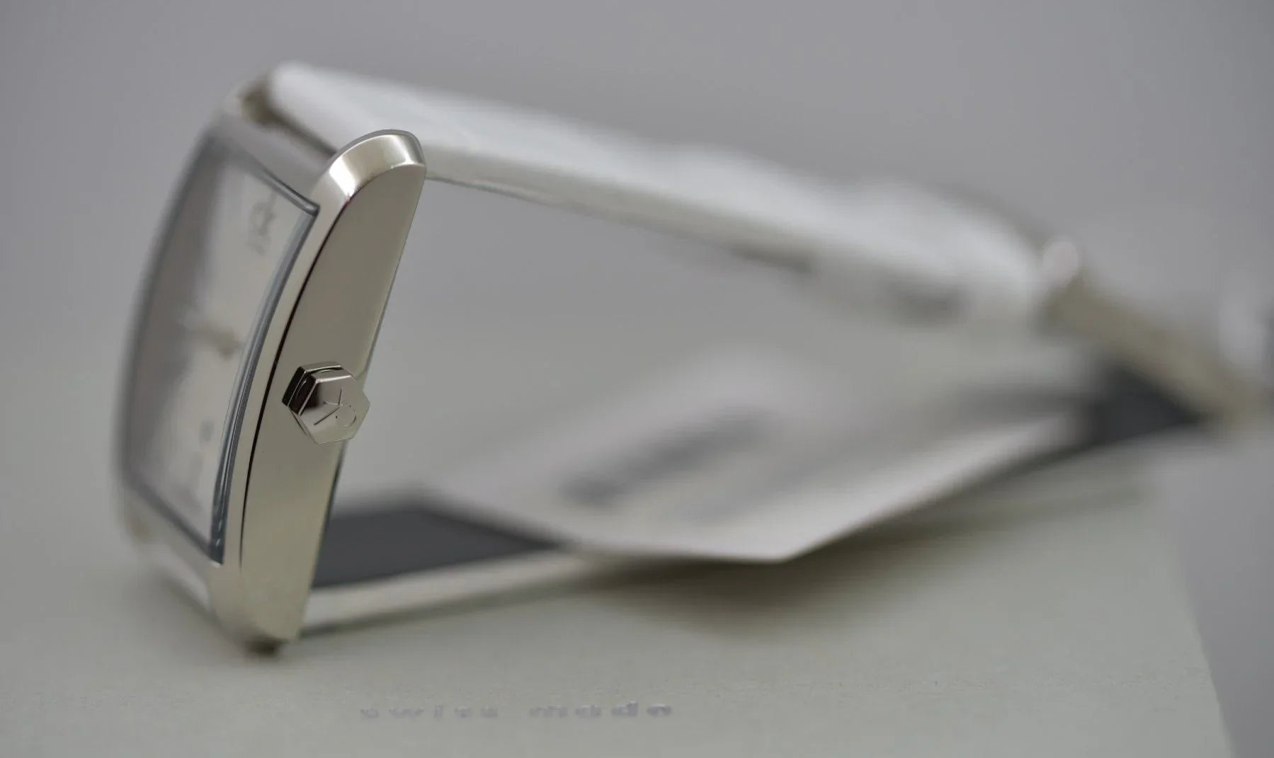 Calvin Klein K2M23120 Window Analog Leder - Watchshop24.eu