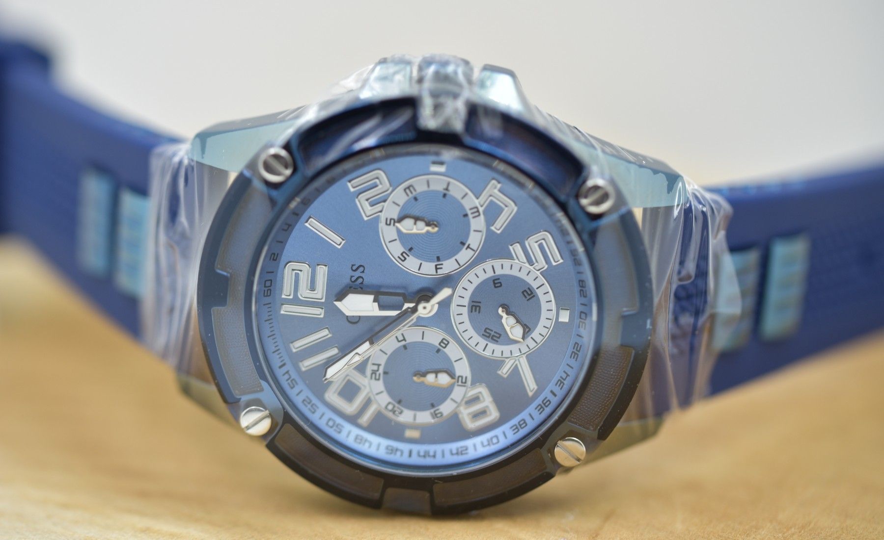Guess W0051G4 Delta Armbanduhr - Watchshop24.eu