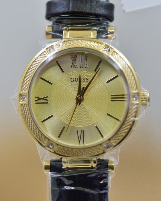 Guess W0838L1 Quarz Uhr mit Leder Armband - Watchshop24.eu