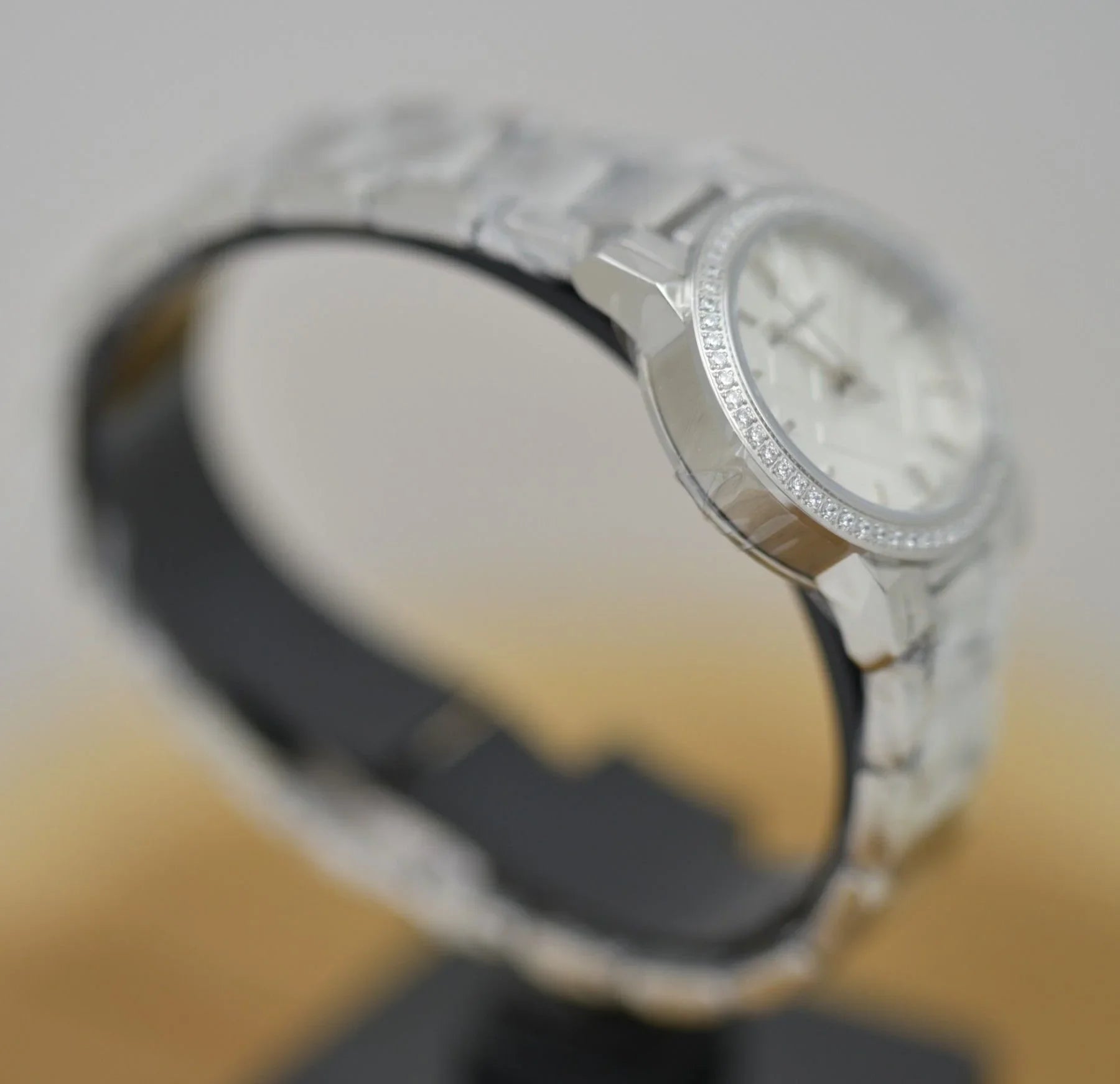 Burberry The City BU9220 Armbanduhr - Watchshop24.eu