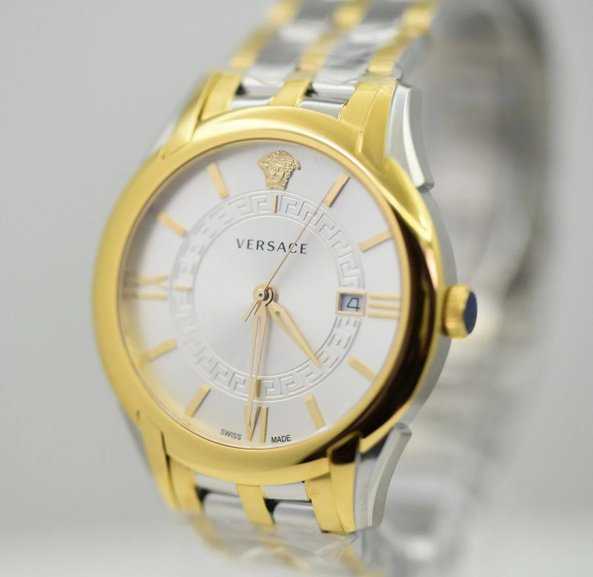 Versace Herren Uhr Apollo VEUA00720 – Eleganz und Präzision vereint - Watchshop24.eu
