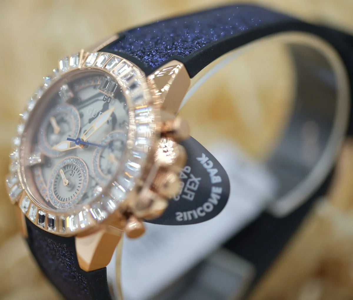 Guess GW0313L3 Multifunktionsuhr Bombshell - Watchshop24.eu