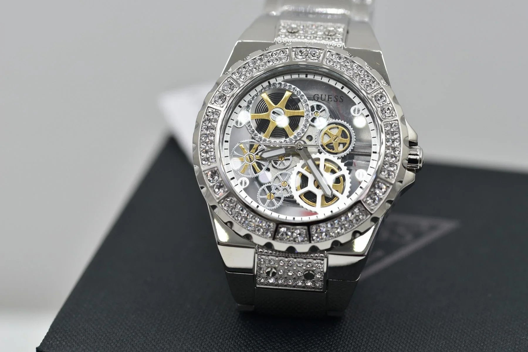 Guess GW0302L1 Quarzuhr Reveal Silber - Watchshop24.eu