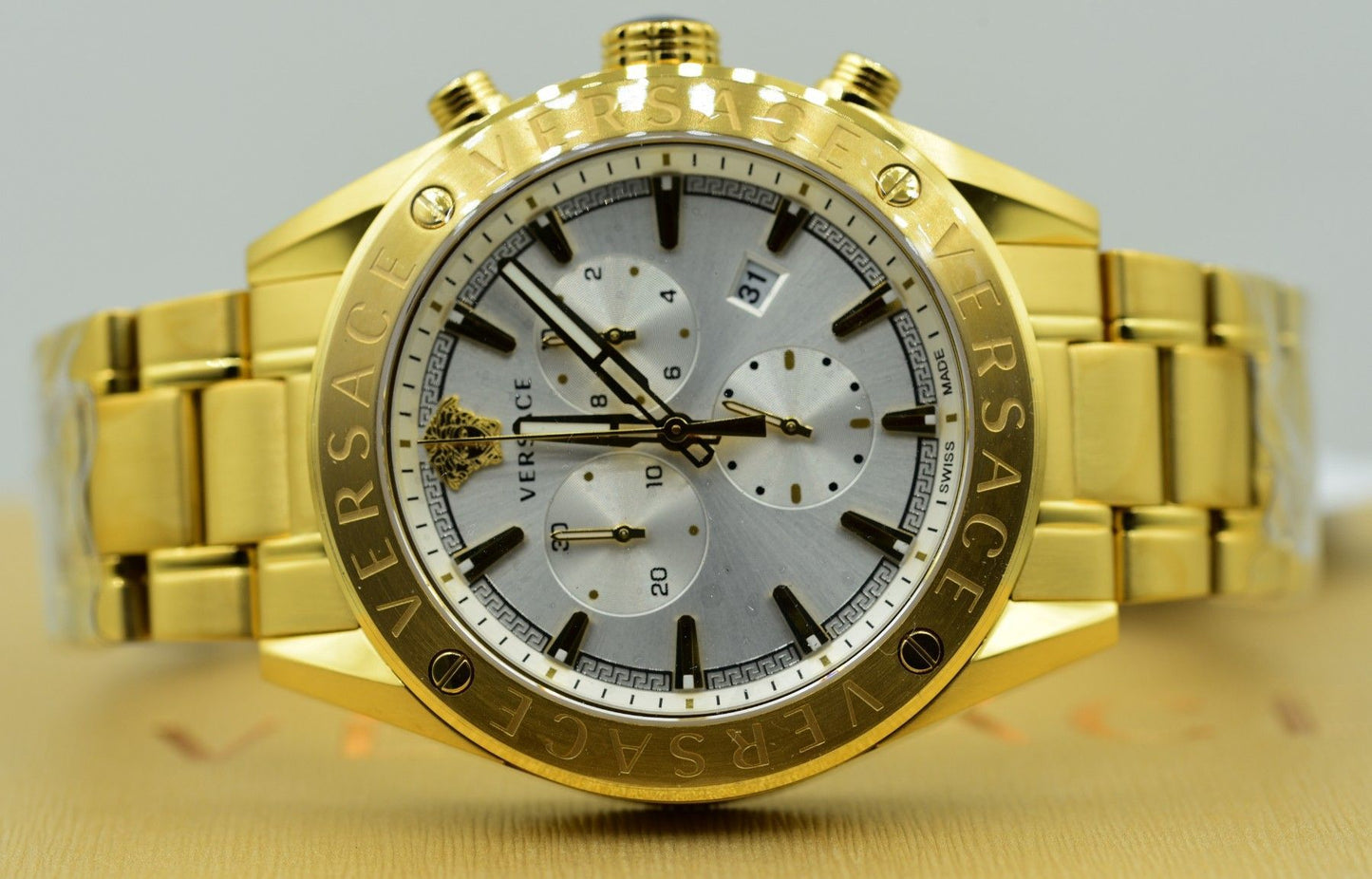 Versace VEHB00719 Herrenuhr V-Chrono - Watchshop24.eu