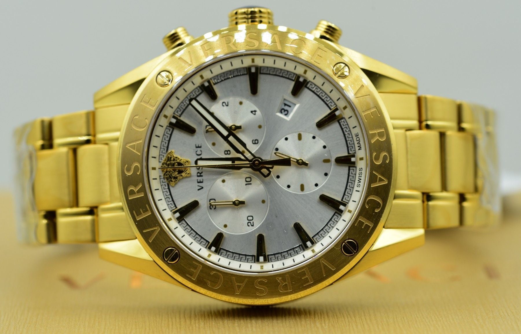 Versace VEHB00719 Herrenuhr V-Chrono - Watchshop24.eu