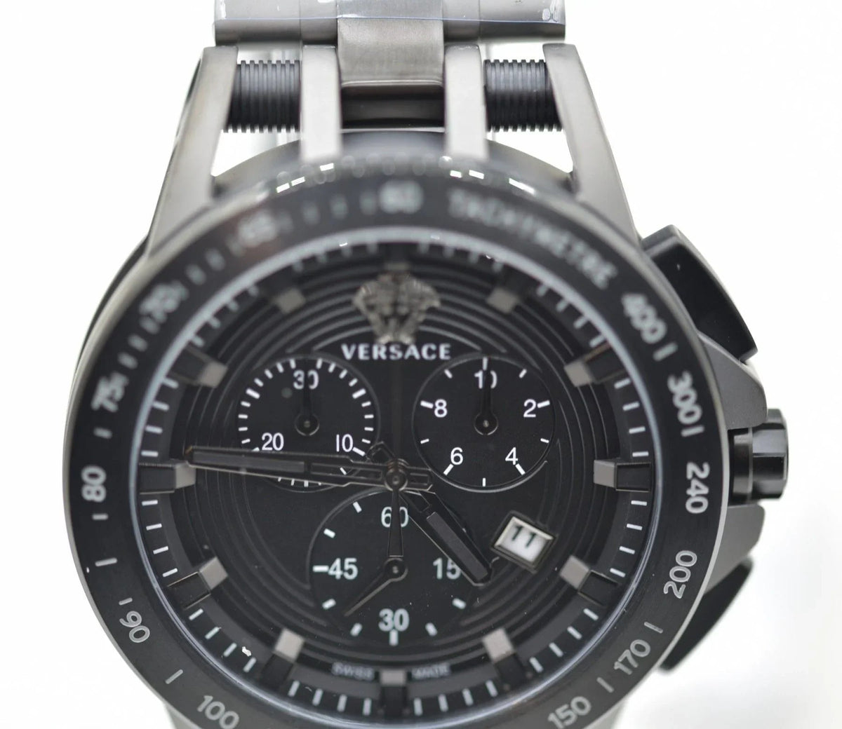 Versace Herrenuhr Chronograph VE3E00921 – Der ultimative Sportbegleiter - Watchshop24.eu