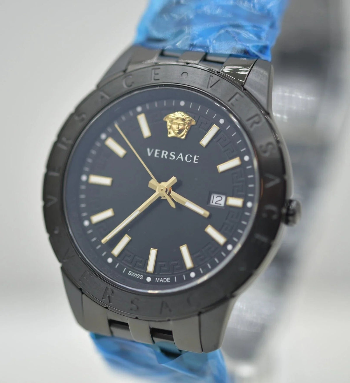 Versace Quarz Armbanduhr VE2C00621 – Stilvolle Eleganz für jeden Moment - Watchshop24.eu