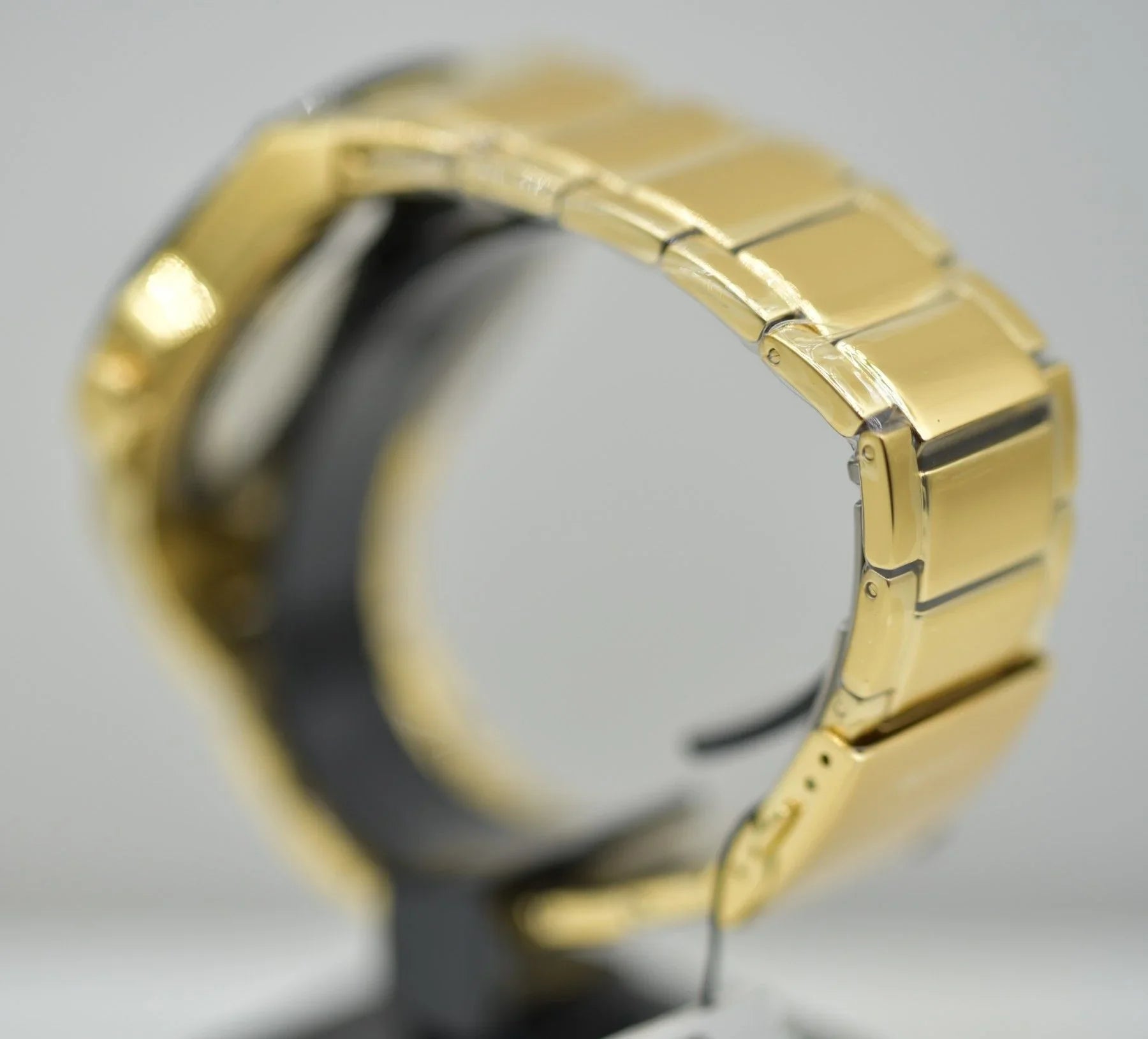 Guess W1305G2 Gents Legacy Edelstahl Vergoldet - Watchshop24.eu